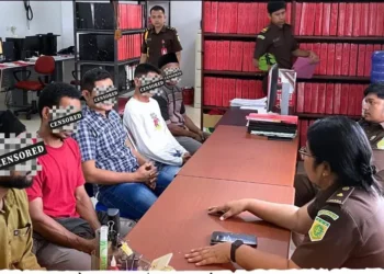 Kejakasaan Tahan Pelaku Perusakan Kantor KPU SBT