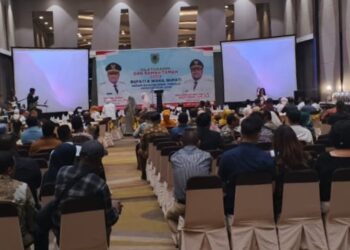 Fachri-Mifta Ramah Tamah dengan Masyarakat SBT di Jakarta