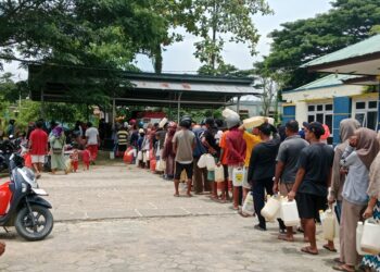 Pemkab SBT Operasi Pasar Mitan di Bula