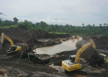 Pemkab SBT Bakal Periksa Izin Perusahaan Penambang Galian C di Sungai Wailola
