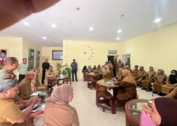 Bupati SBT Sidak Dikbudpora & Dinkes, Tekankan Disiplin ASN