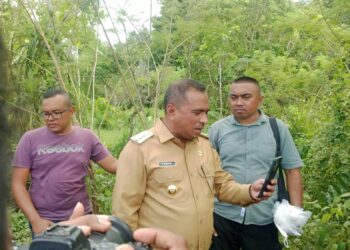 Bupati SBT Desak Kalrez Cepat Tangani Semburan Gas di Bula